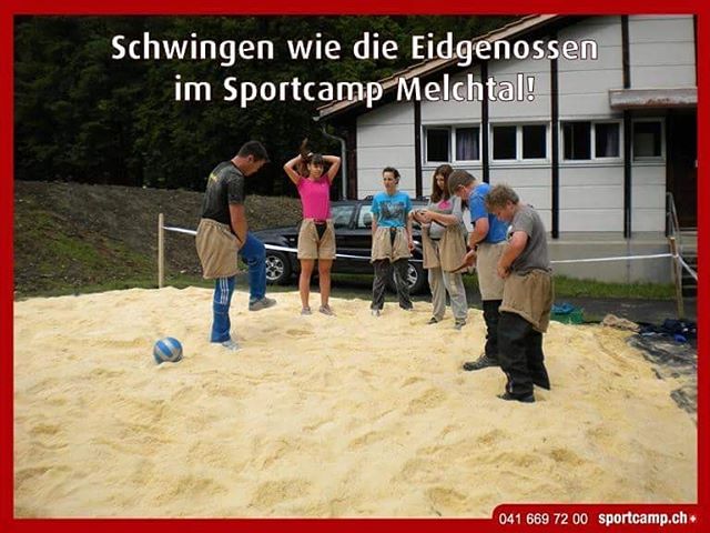 An die Hosen und los! Lerne von Profis die Technik vom Schwingsport im Sportcamp Melchtal. https://bit.ly/2QrLsbU
